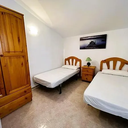 Apartment Yvonne Les Tres Cales